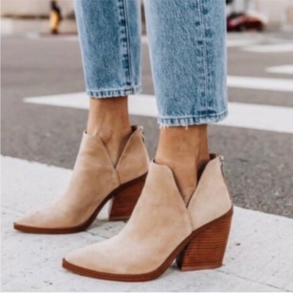 Vince Camuto Gigietta Suede Block Heel Western Cowboy Ankle Boots BrownTan s 9.5 - Picture 12 of 12